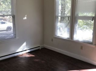 316 N Centre St APT 2, Martinsburg, WV 25404