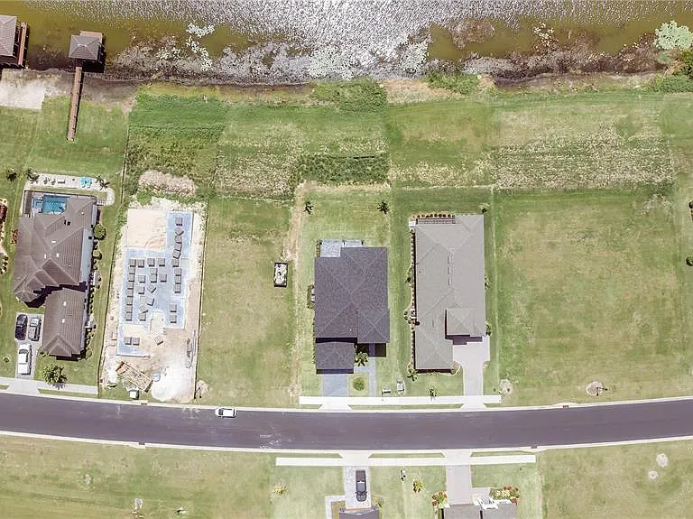 156 Caladium Ave — Photo 38