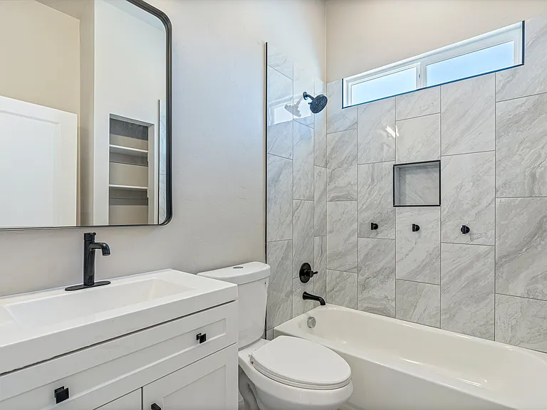 1315 W Speedway Blvd #1 — Photo 21