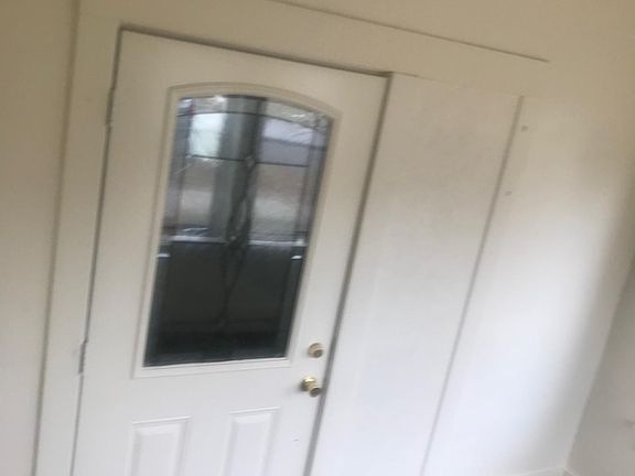 3rd image of 981 Pearl St