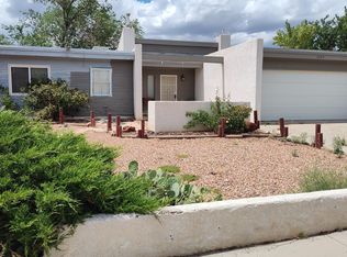 5225 College St NW, Albuquerque, NM 87120
