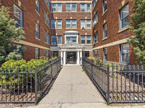 68 Linden St APT 34, Everett, MA 02149