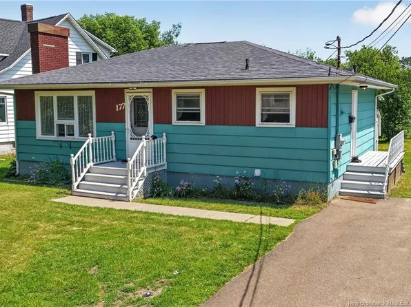 177 Broadway St, Moncton, NB E1A 3Y3