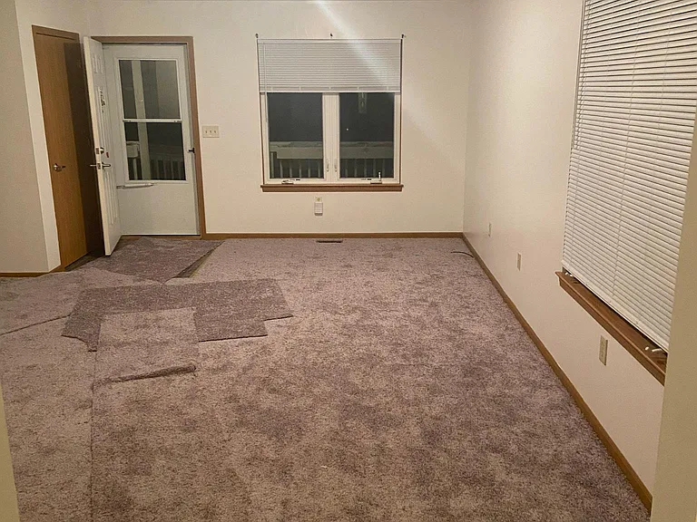 1580 Hanford St — Photo 2
