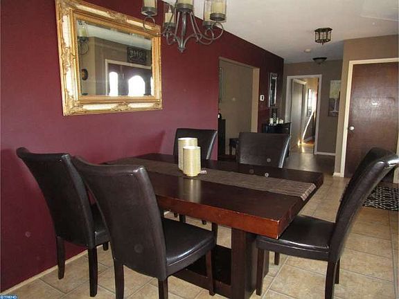 5th image of 3625 Poinciana Ave