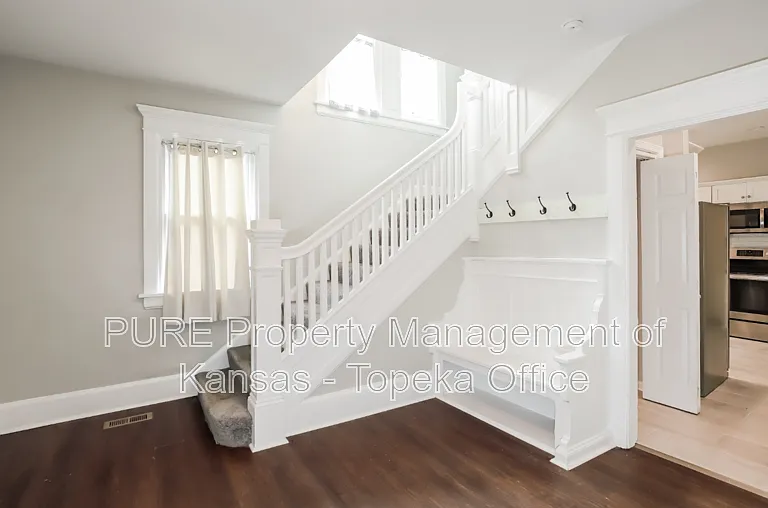 1016 SW College Ave — Photo 25