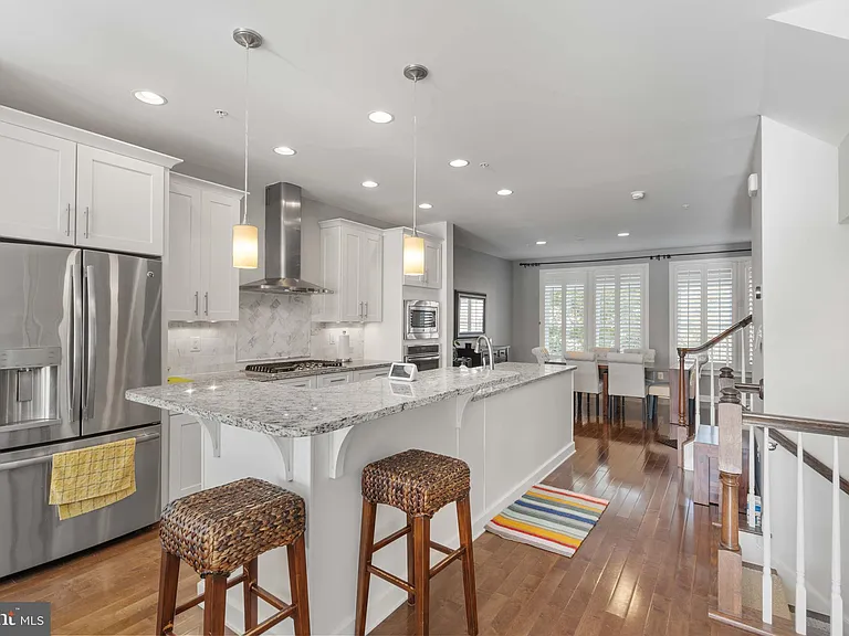412 Blue Flax Pl — Photo 12