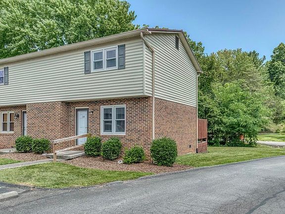 2nd image of 1800 Seminole Dr APT 24