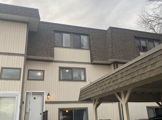 29 Salmon Run #29, Suffield, CT 06078
