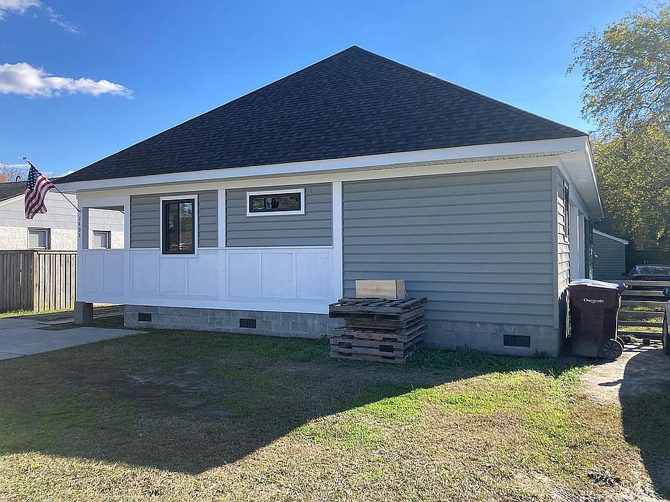2nd image of 1408 Portlock Rd