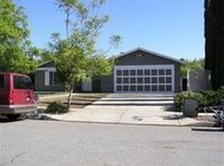 7359 Fennel Rd, Etiwanda, CA 91739