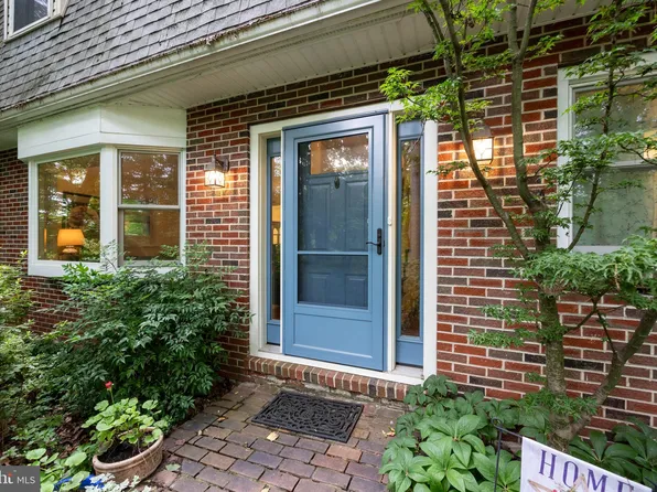 1244 Schoolhouse Rd, Pottstown, PA 19465