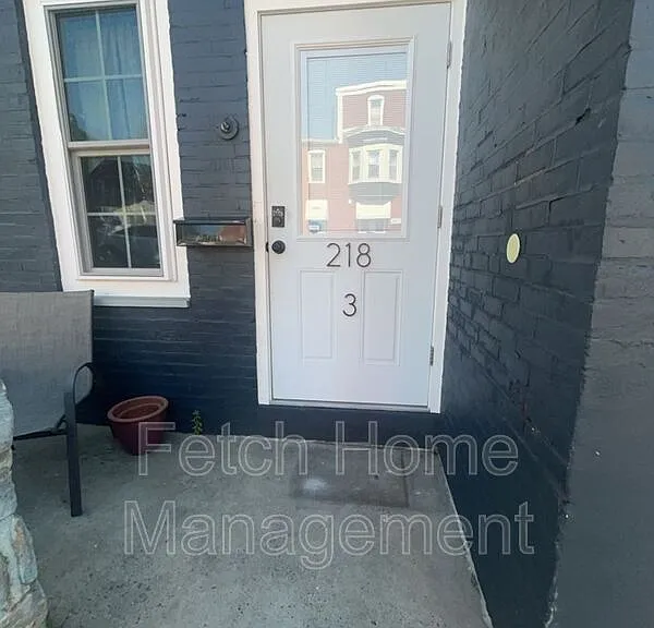 218 Walnut St #3 — Photo 2