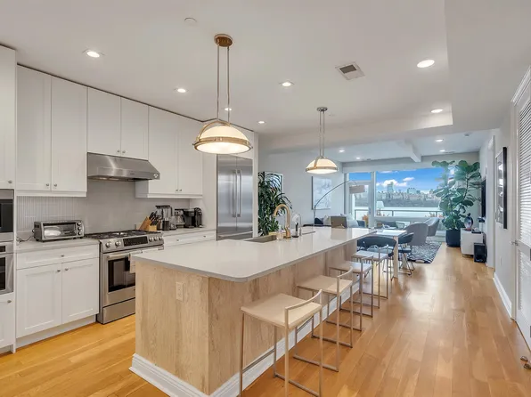 9 Somerset Lane image 1 of 49