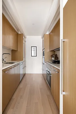 Rented by Brown Harris Stevens | media 18