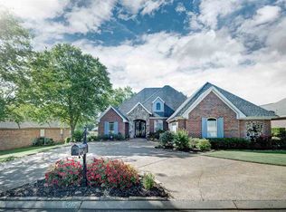 317 Grandview Ct, Pearl, MS 39208