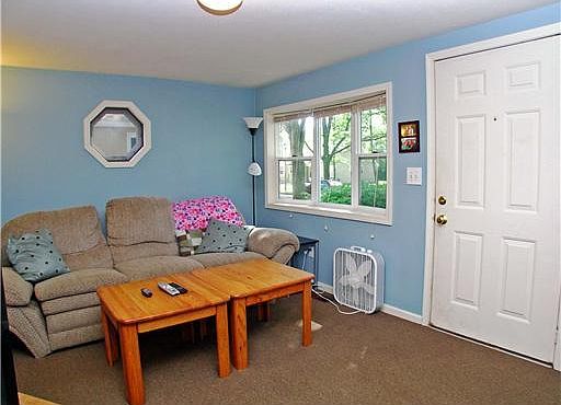 2nd image of 556 E Spartan Ave