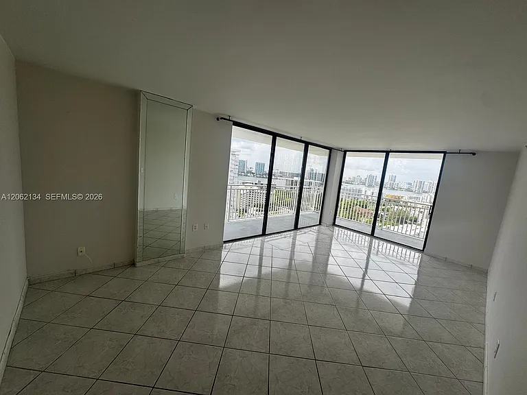 210 174th St #2110 — Photo 9