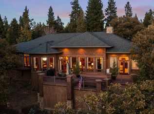 6012 Coopers Hawk Rd, Klamath Falls, OR 97601