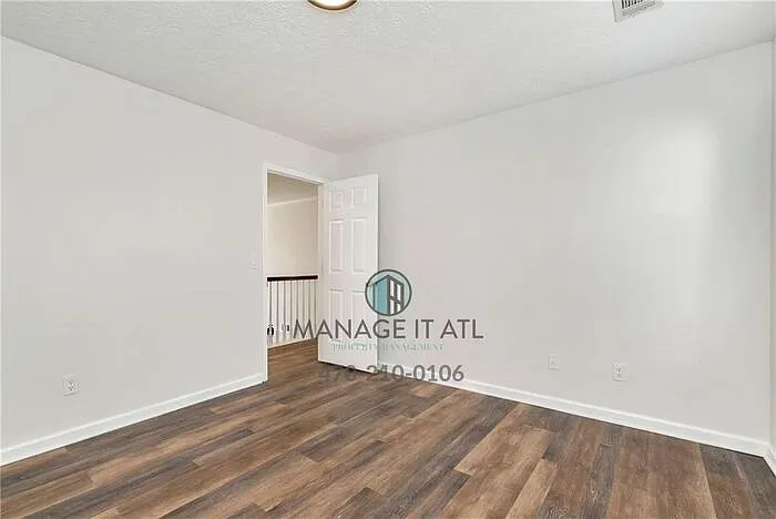 60 Ruby Forest Pkwy — Photo 51