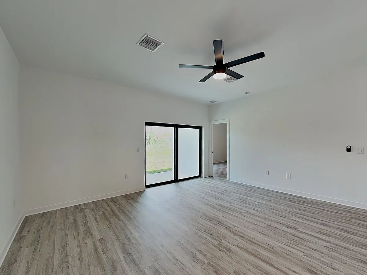 Building Photo - 1504 Gary Ln