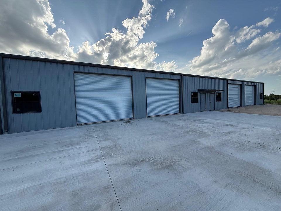 1st image of 750 Wible Rd
