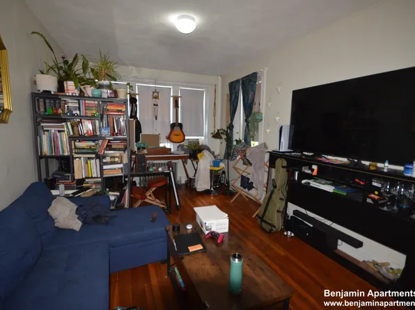 1810 Commonwealth Ave, Brighton, MA