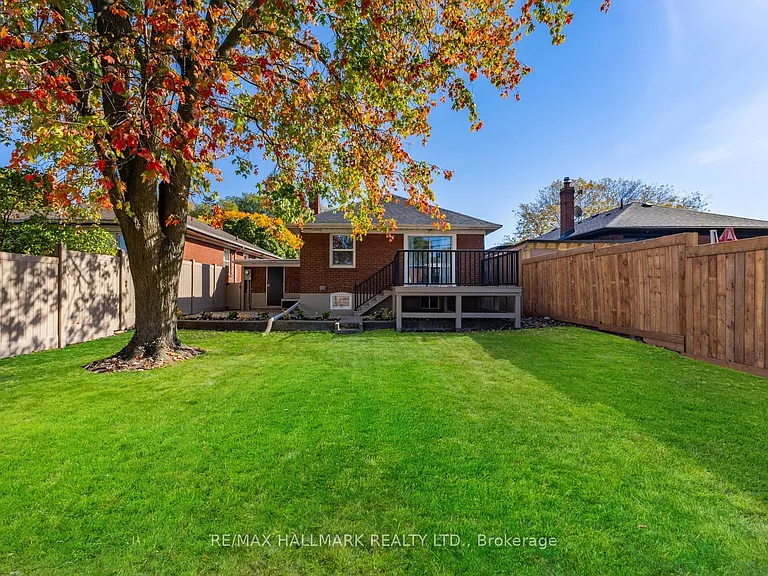 66 Ferncroft Dr — Photo 38
