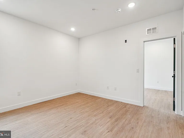 4181 Mantua Ave #2 — Photo 7