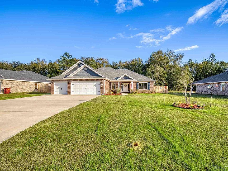1st image of 4566 Red Oak Dr