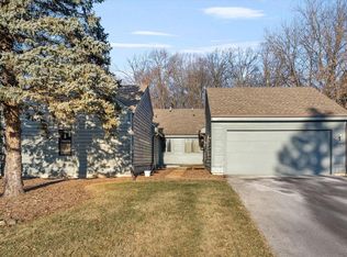 W133N8141 Danell Dr, Menomonee Falls, WI 53051