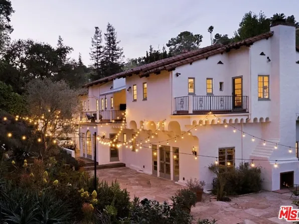 5432 Red Oak Dr, Los Angeles, CA 90068