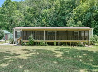 1122 Modock Hollow Rd, Celina, TN 38551
