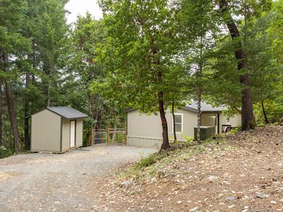 308 Limpy Creek Rd, Grants Pass, OR, 97527