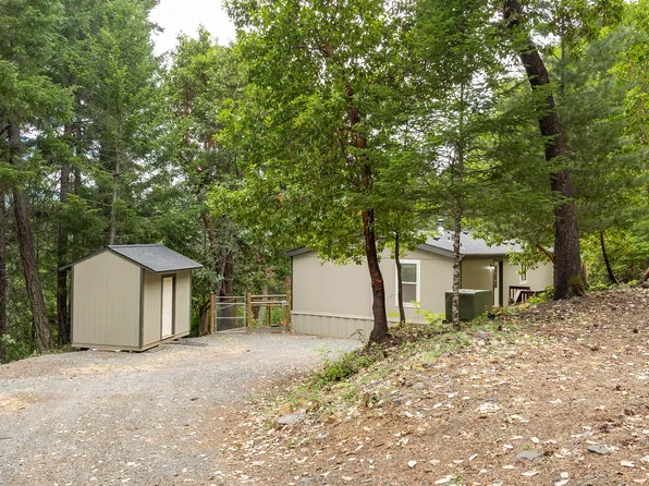 308 Limpy Creek Rd, Grants Pass, OR 97527