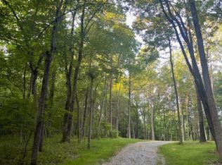 3800 Crane Pond Rd, Utica, KY 42376