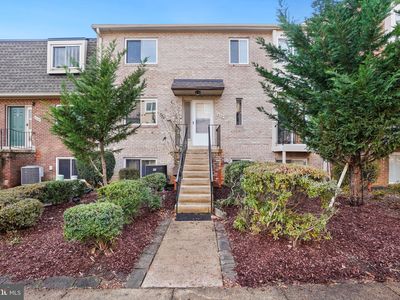 6714 Perry Penney Dr #122, Annandale, VA, 22003