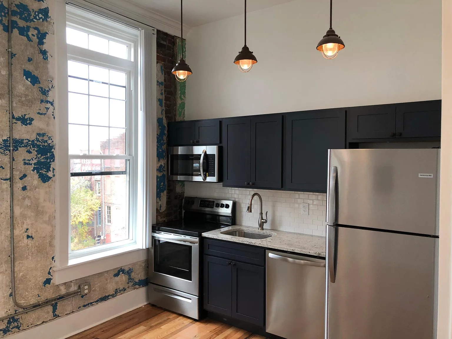 1100 Church St — Photo 3