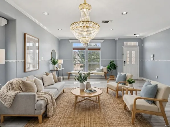 21419 La Pena, San Antonio, TX 78258