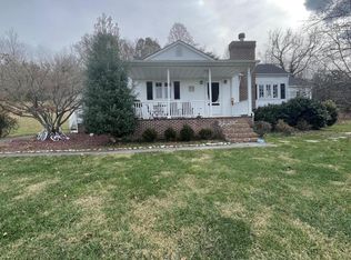 512 Bacon Branch Rd, Jonesborough, TN 37659