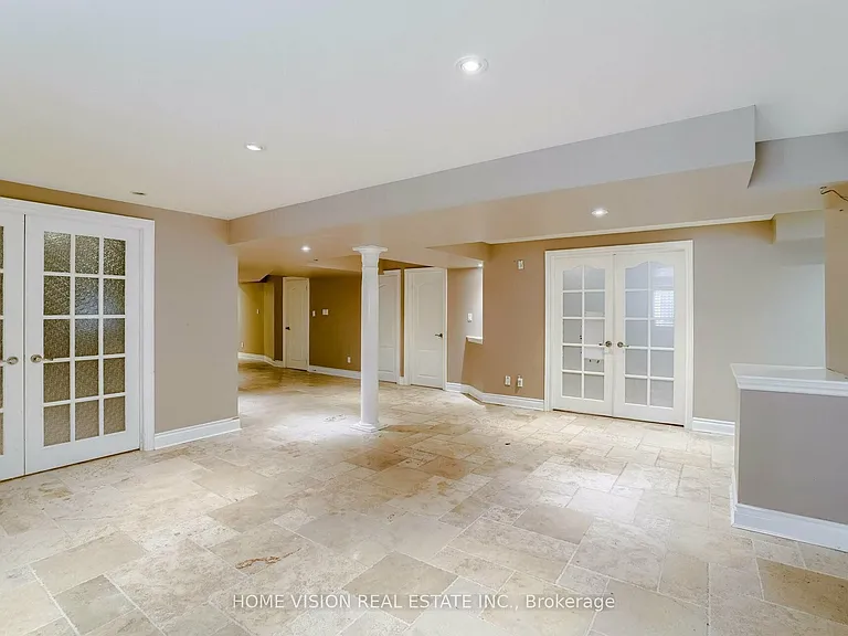 24 E Sandbanks Dr #BASEMENT — Photo 14