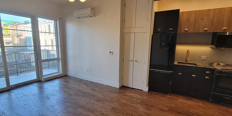 Rented by Highline Residential | media 5