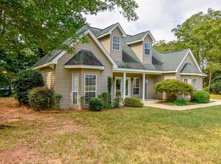 311 Riverside Dr, Tallassee, AL 36078