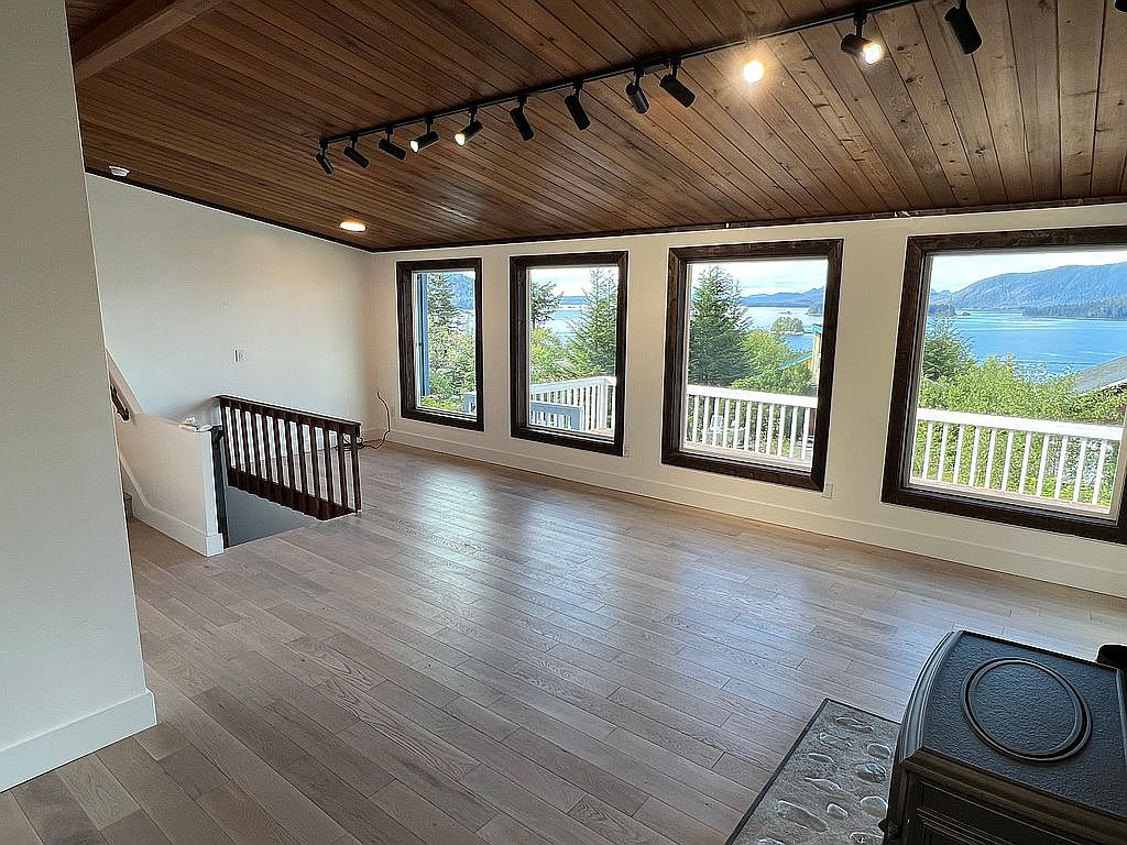 4320 Valhalla Dr, Sitka, AK 99835 Zillow