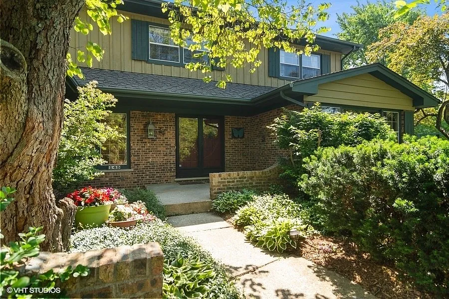 145 Kimberly Rd photo 1
