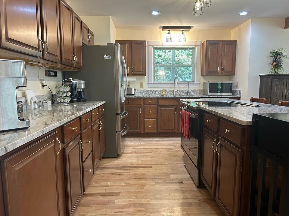 16th image of this home