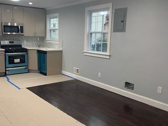 5th image of 130-17 140th St #2