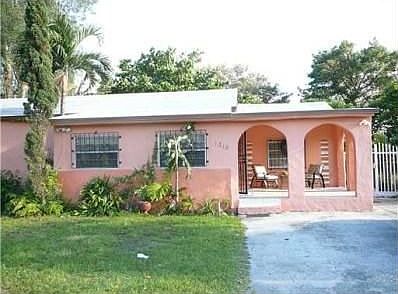 1st image of 1418 NW 102nd St