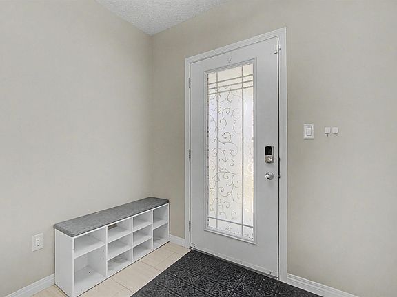 5th image of 2534 Coughlan Rd SW