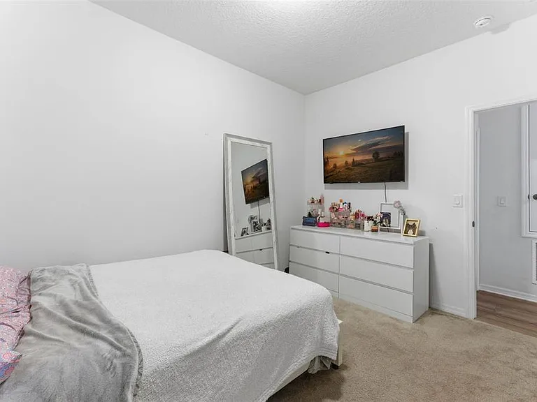 1840 Napoli Dr — Photo 40